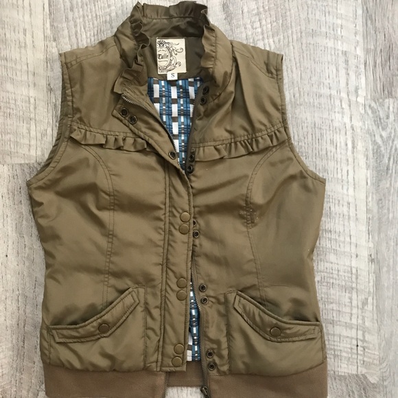 Tulle vest size small - Picture 1 of 3